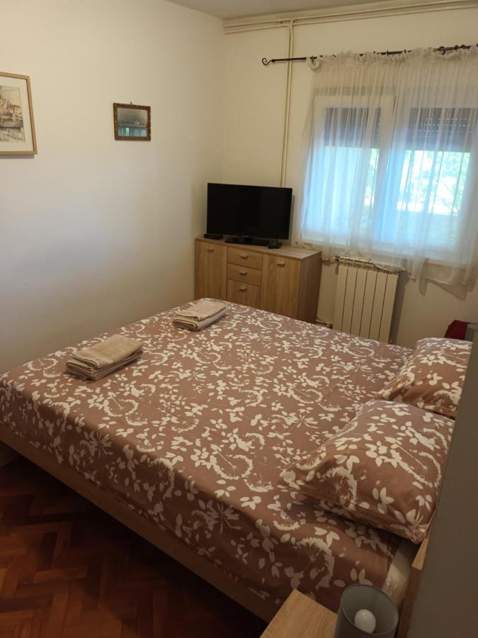 Apartment Emma 里耶卡 外观 照片